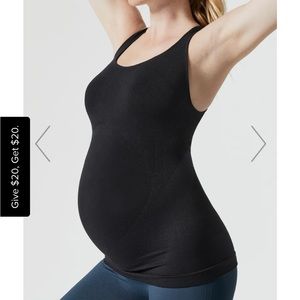Blanqi Sportsupport maternity support crossback tank Size M